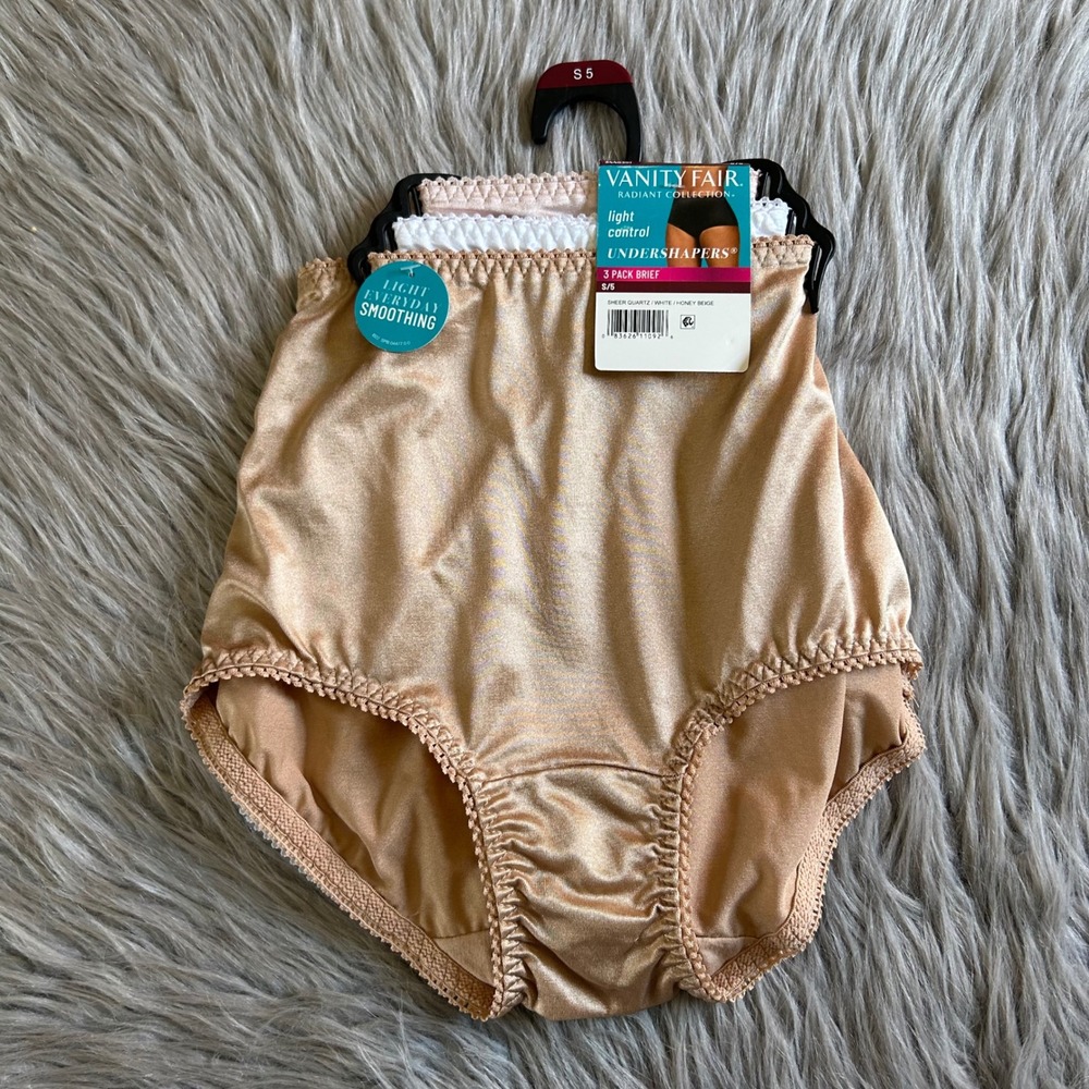 Vanity Fair Undershapers Panties Womens Size Small/5 Light Control Underwear NEW